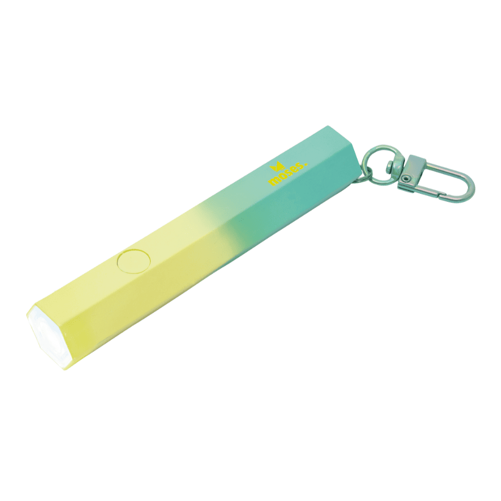 Mini Linterna LED Recargable (varios colores)