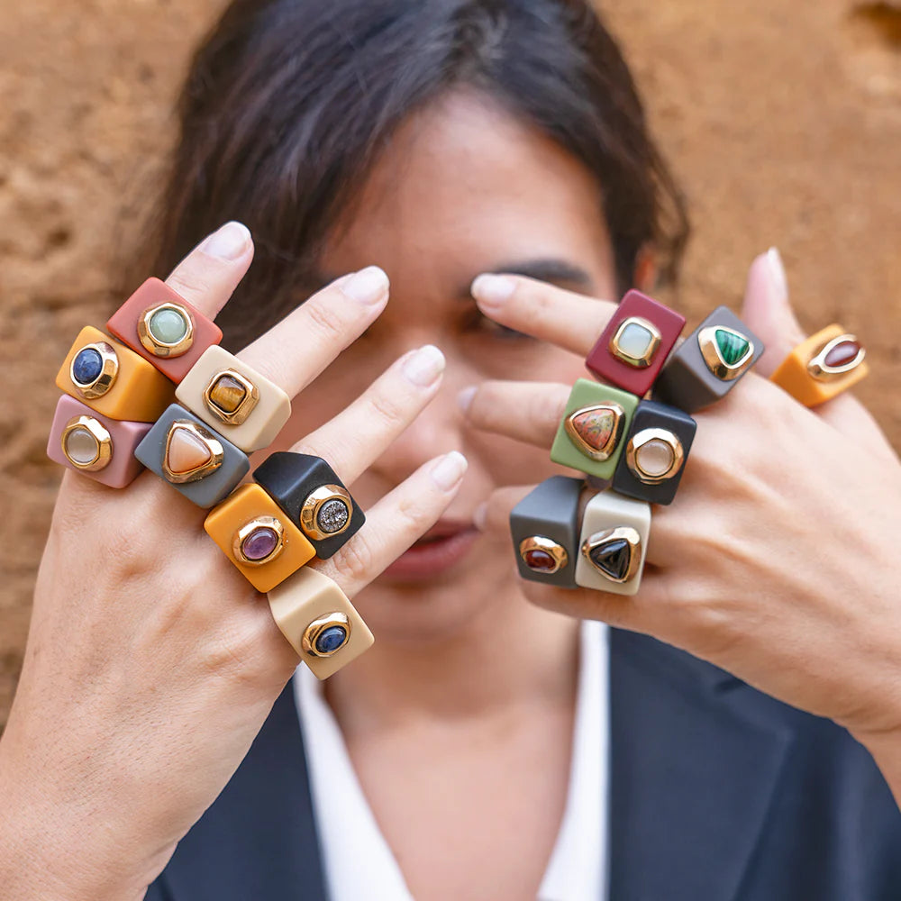 Anillo - Coral con Sodalita