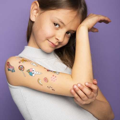 Tattoos - Unicornio Lily