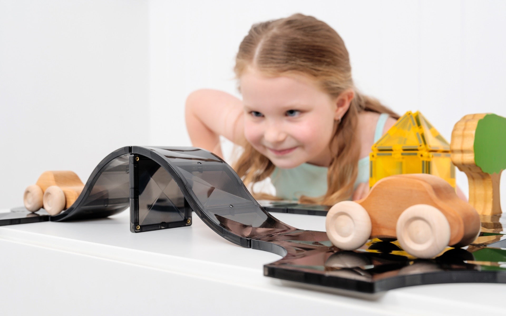 Connetix Bloques magnéticos - Rampas e Intersecciones - 16 pcs (EXTENSIÓN)