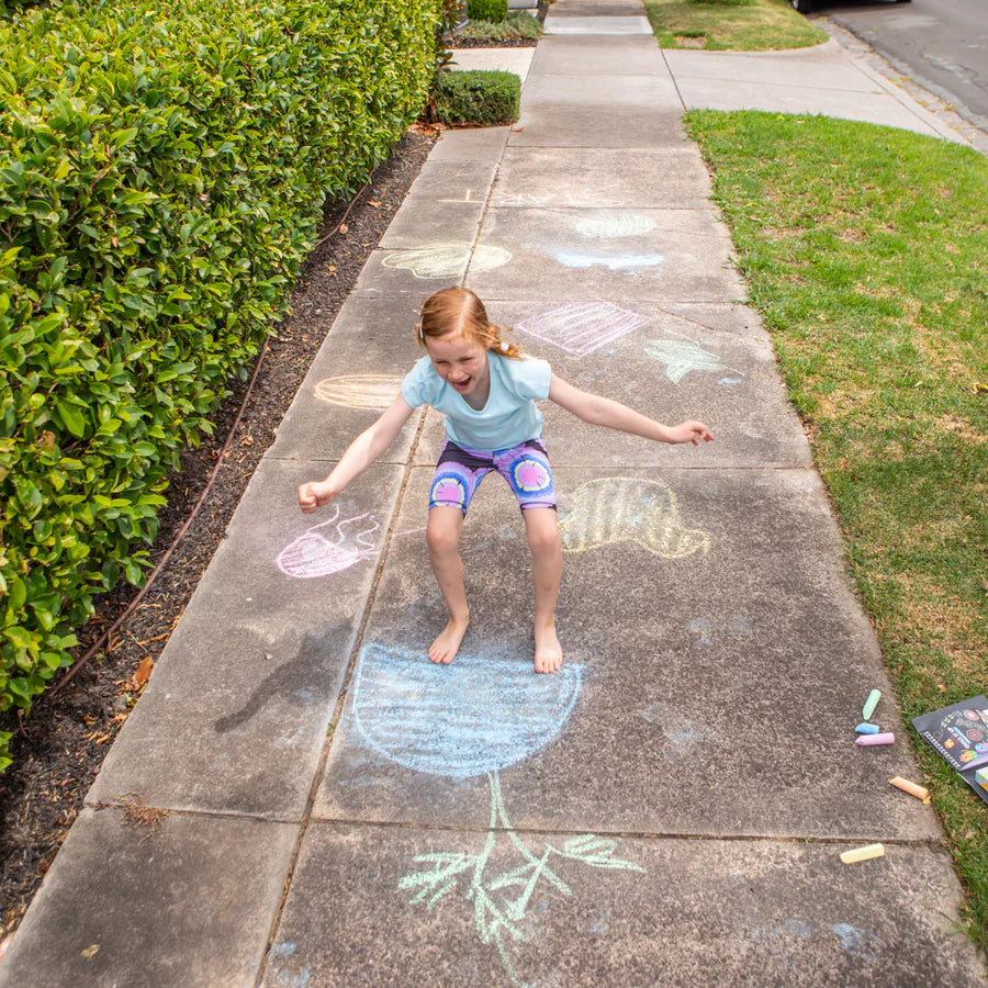 Juegos con Tiza al aire libre