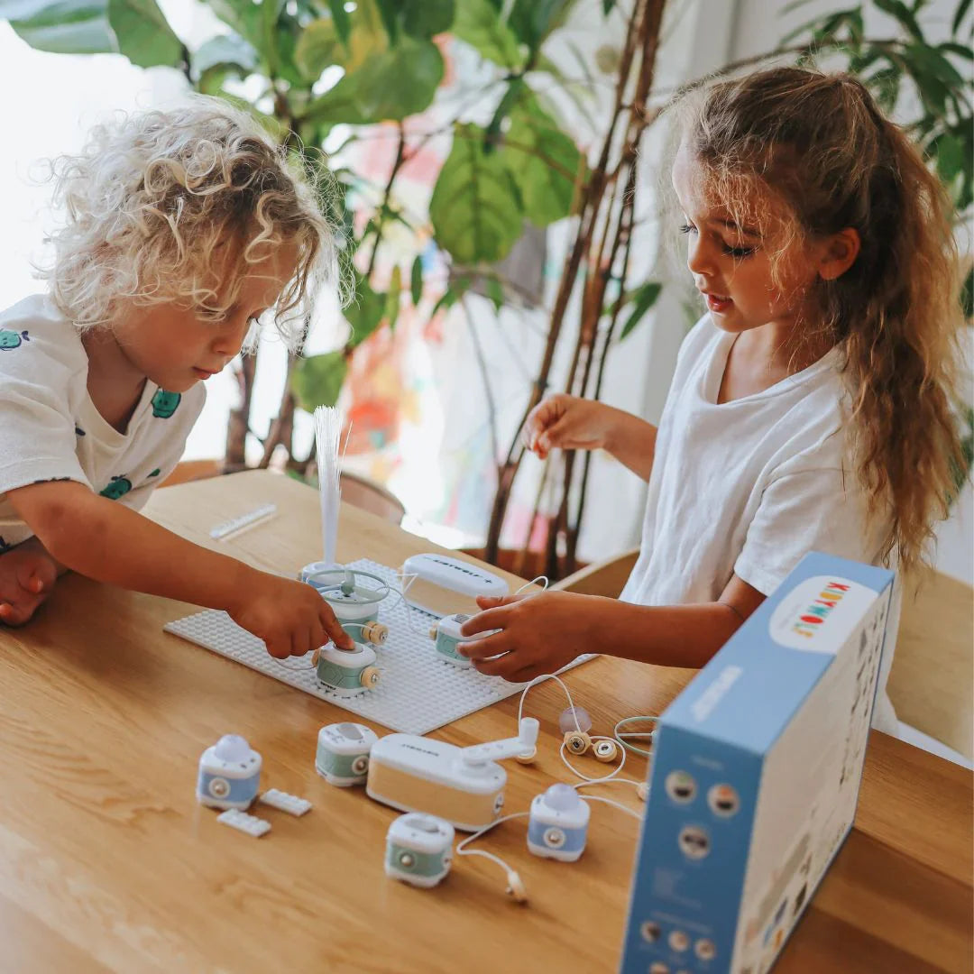 Kit circuitos eléctricos - Iniciación (11 piezas)