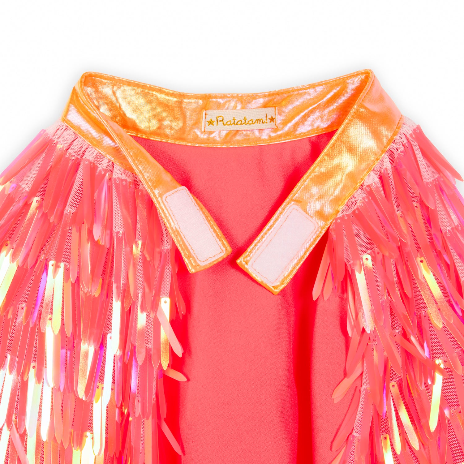 Capa (Corta) Holográfica con Flecos -Coral