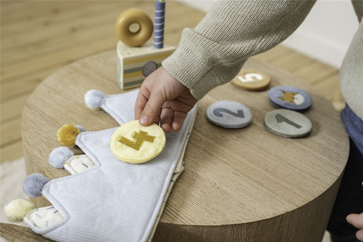 Corona de cumpleaños con números - Azul