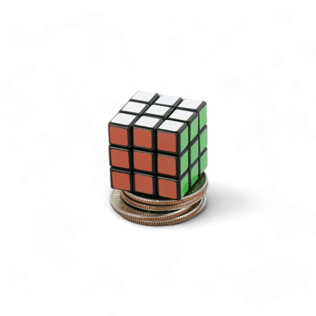 Los Juegos en Miniatura - (World´s smallest Toys)