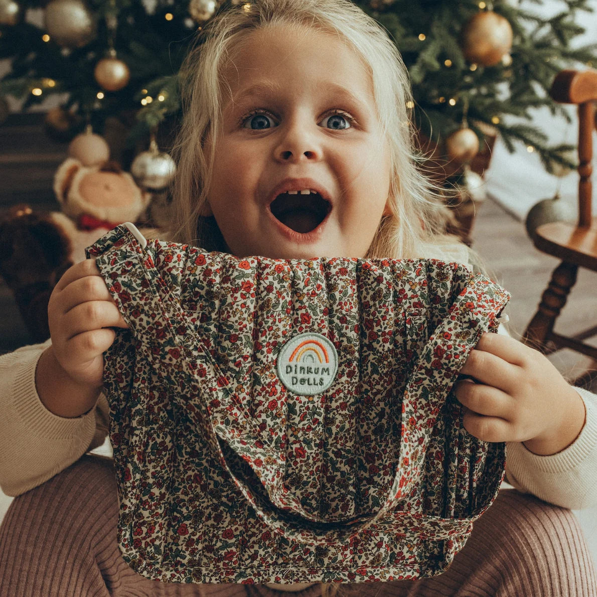 Pañalera convertible a mochila (de muñecas) - Flores