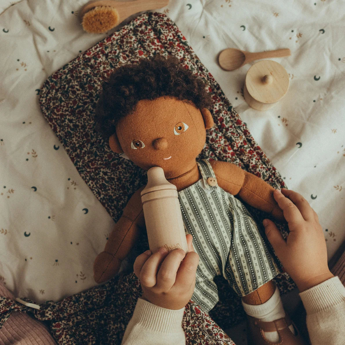 Pañalera convertible a mochila (de muñecas) - Flores