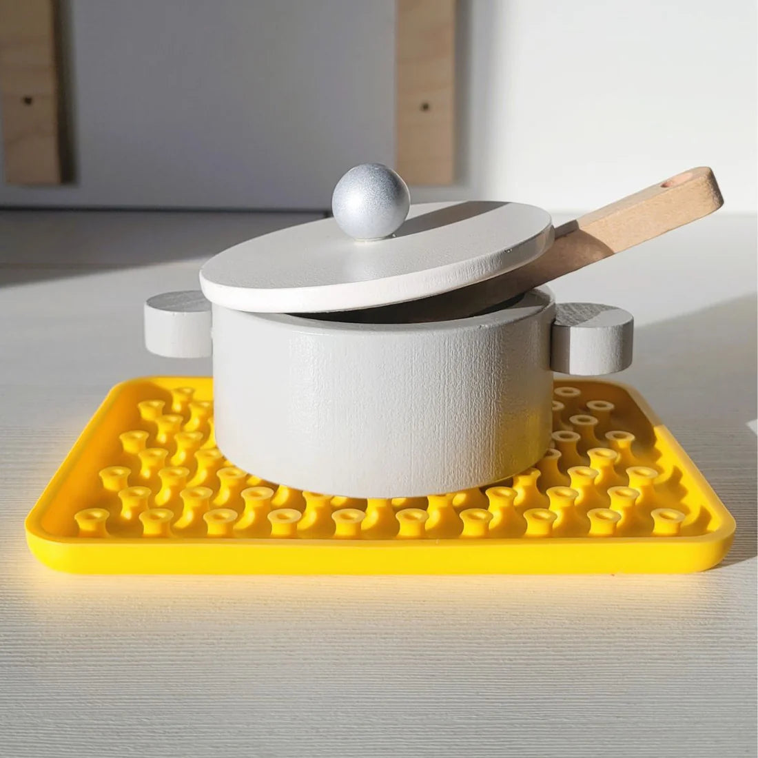 Juguete sensorial - Gusanos elásticos