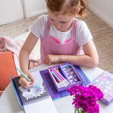 Colorea - Bosque misterioso - Casa de Fieras