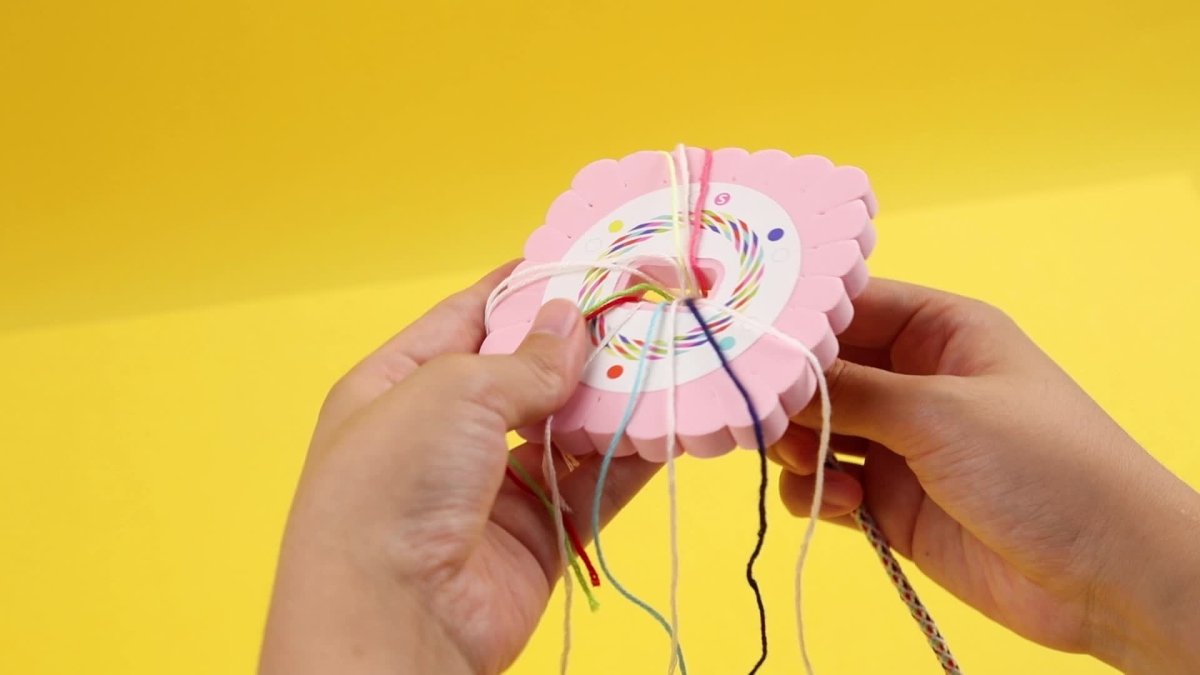 Crea - Pulseras de la amistad - Brillan en la oscuridad!! - Casa de Fieras