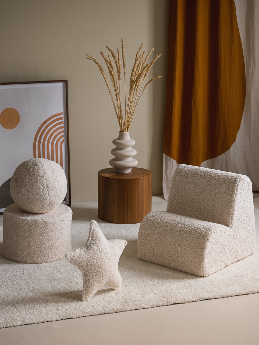 Cream White Ball Cushion - Casa de Fieras