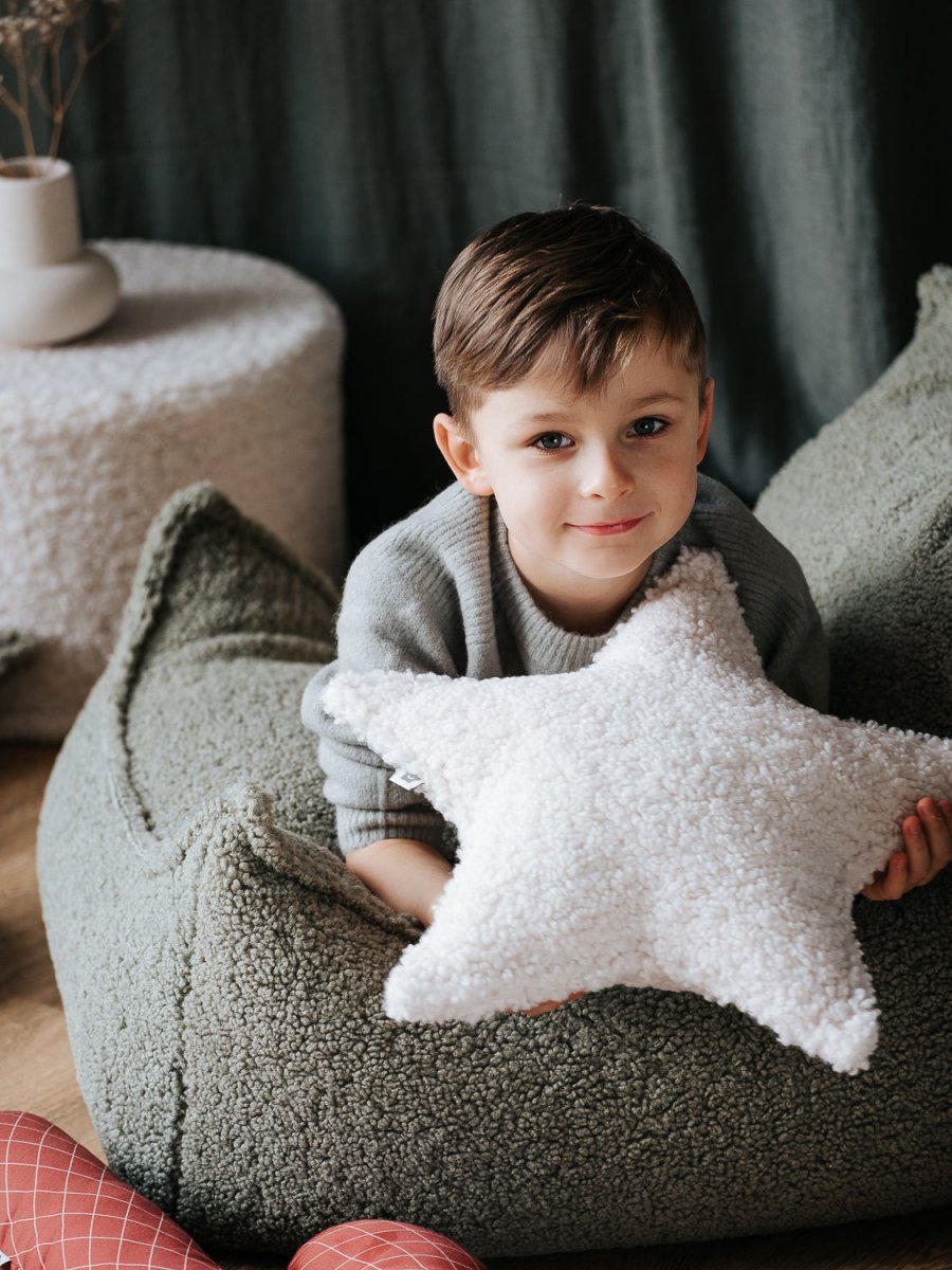 Cream White Star Cushion - Casa de Fieras