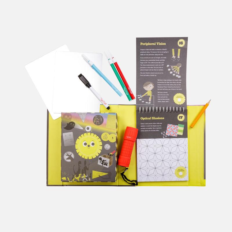 Experimentos ópticos - Casa de Fieras