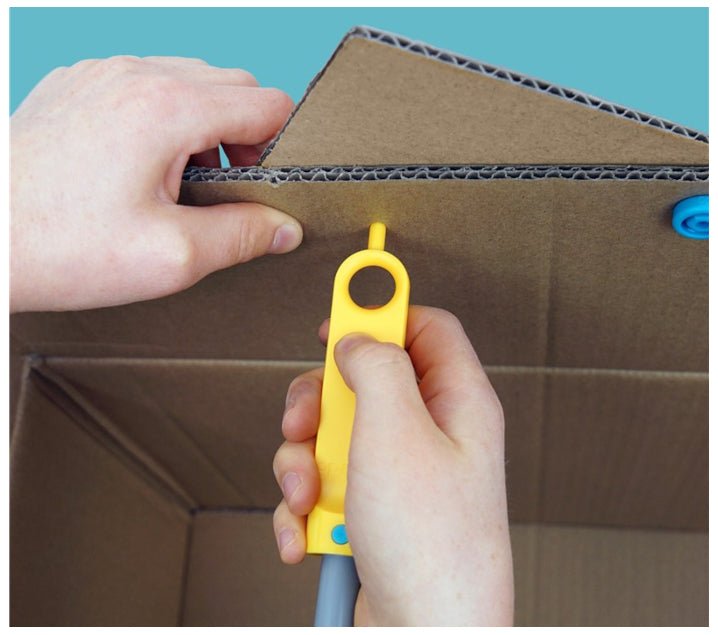 Makedo - Kit INVENT - 360 pcs (herramientas para construir con cartón) - Casa de Fieras