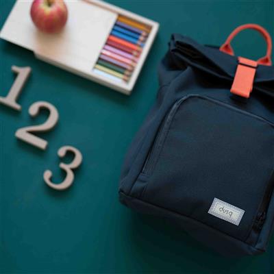 Mochila Dusq (M) - Negra asa Naranja - Casa de Fieras