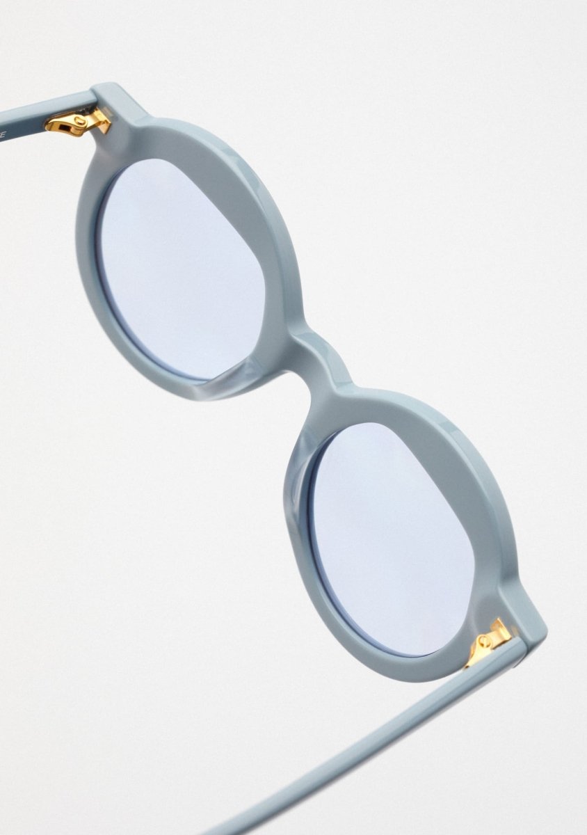 Modelo CREWE - Monocolor Azul - Casa de Fieras