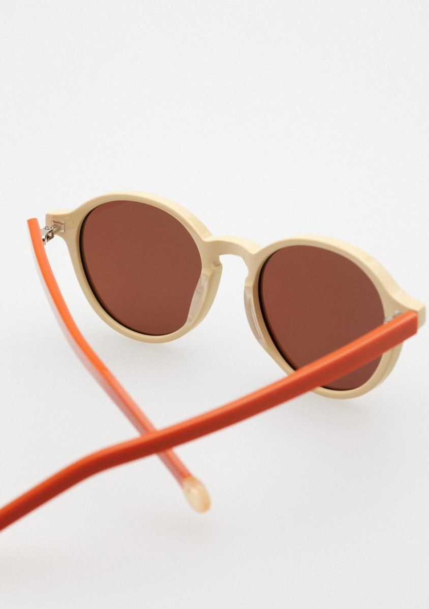 Modelo SENETT - Beige + Naranja - Casa de Fieras