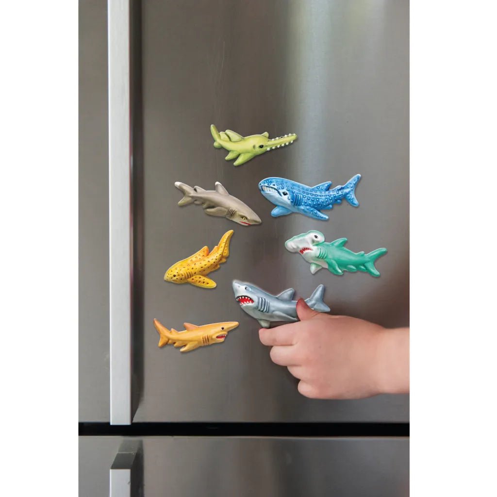 Moldea y pinta - Imanes y pines - Tiburones (Brilla en la oscuridad) - Casa de Fieras