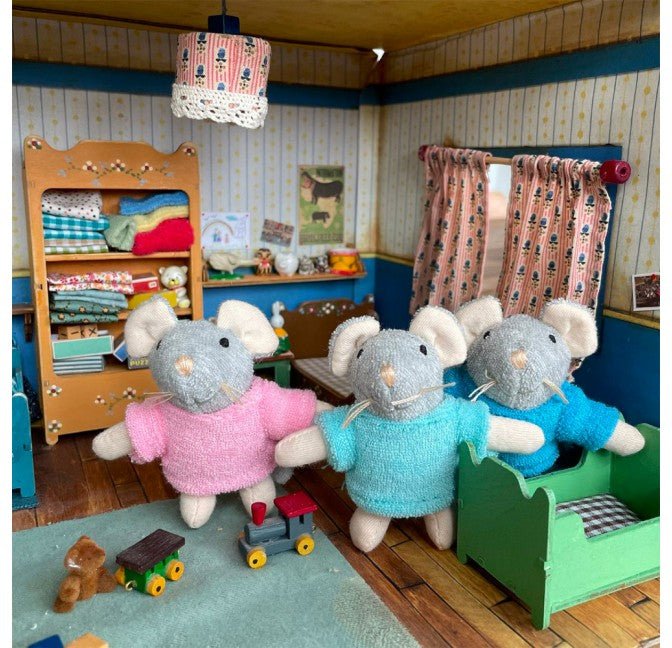 Ratoncitos - Trillizos - Casa de Fieras