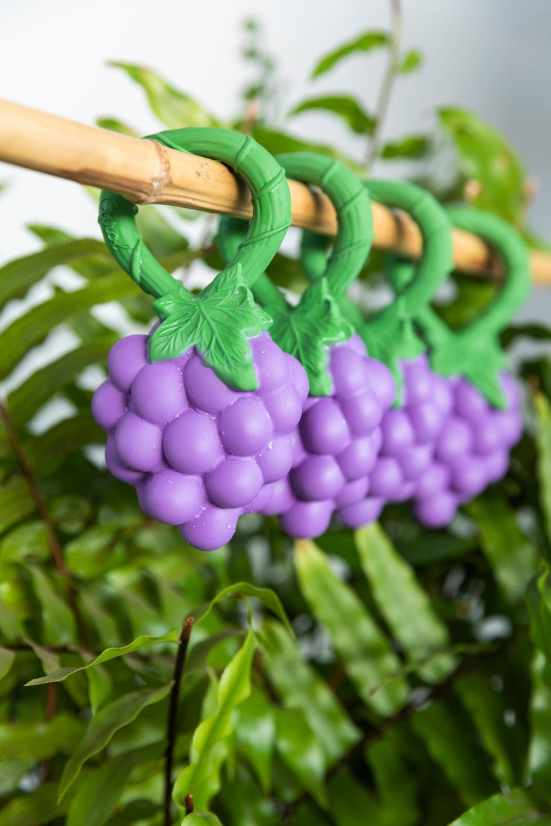 Uvas (mordedor + sonajero natural) - Casa de Fieras