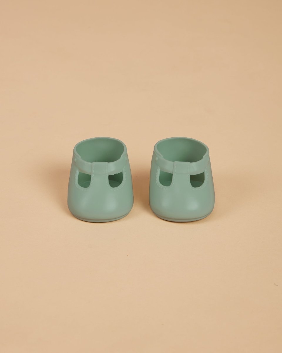 Zapatitos - Muñecos Dinkum - Casa de Fieras