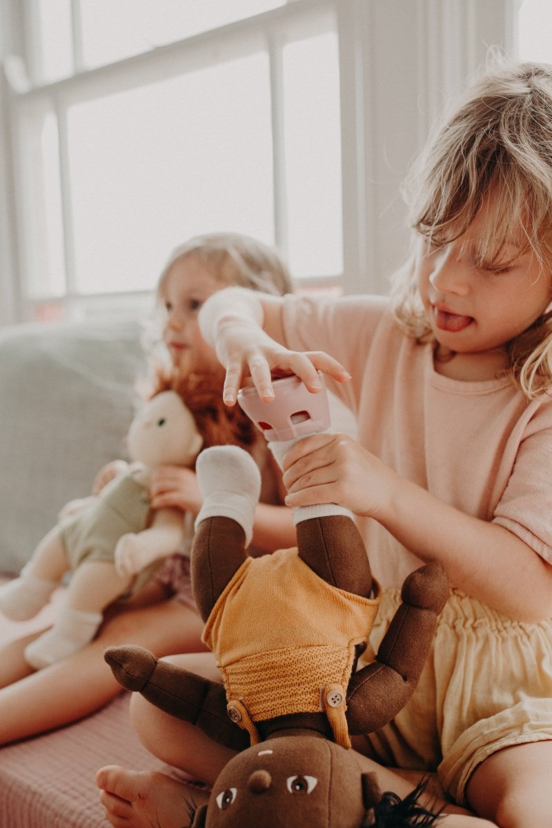 Zapatitos - Muñecos Dinkum - Casa de Fieras