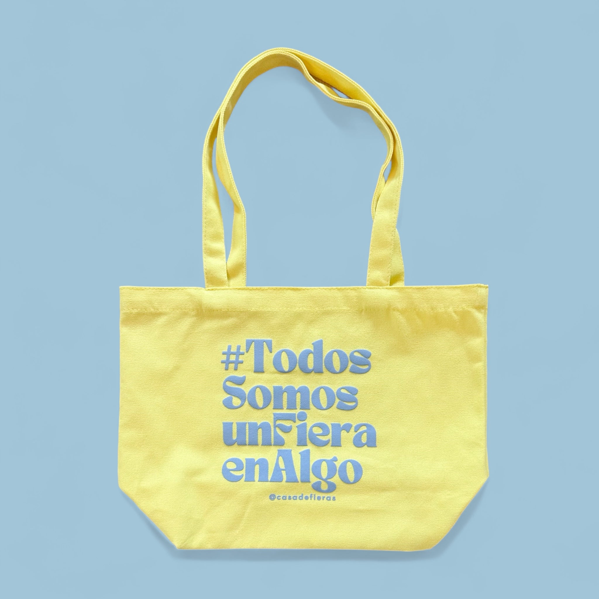 Tote Todos Somos Un Fiera En Algo - Amarillo