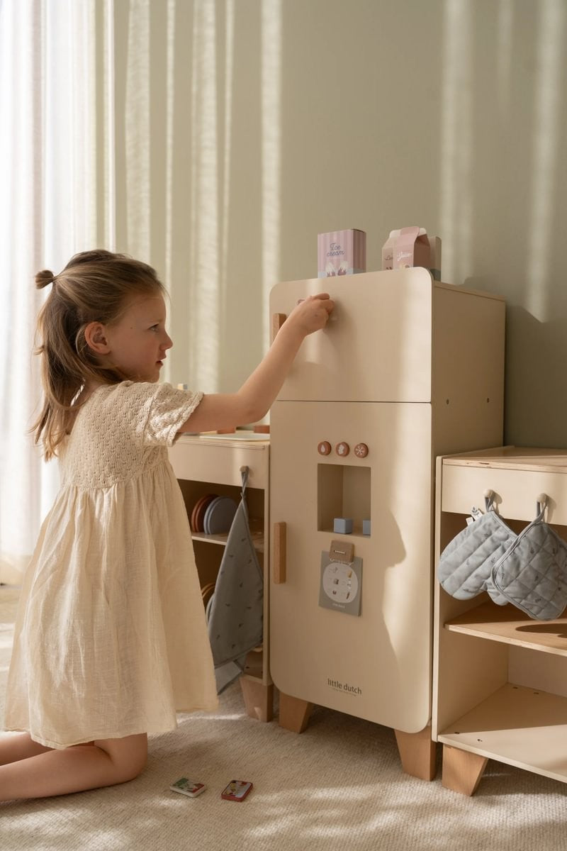 Nevera de Madera con Congelador y Cubitos de Hielo - 🔥 EDICIÓN LIMITADA