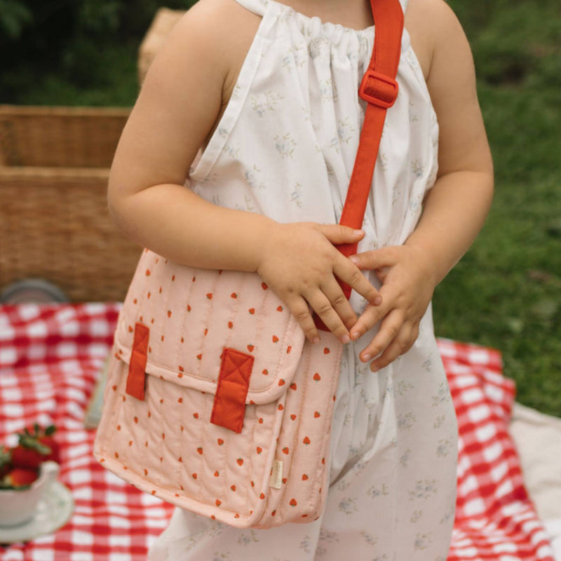 Pañalera convertible a mochila (de muñecas) - Fresas