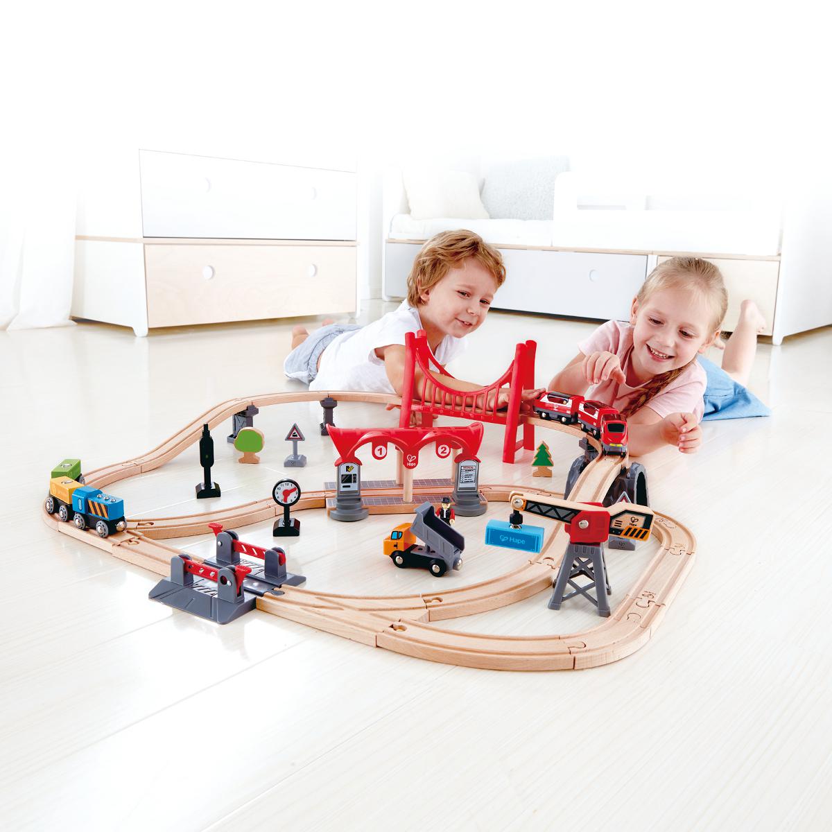 HAPE Conjunto de Tren Cuidad bulliciosa - Main Image