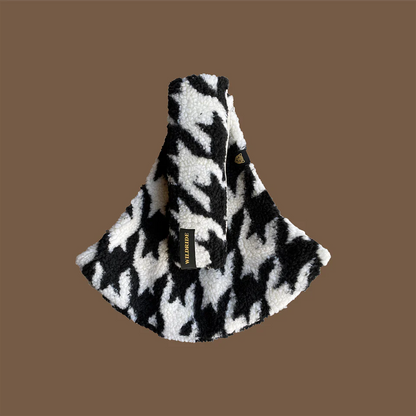 Portabebé Wildride - Houndstooth Teddy Carrier