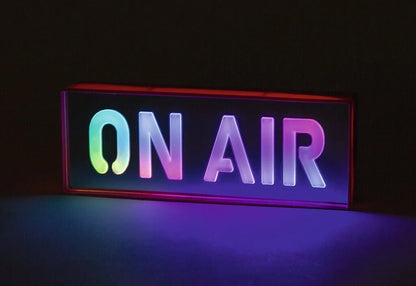 Letrero “On Air” de luces LED