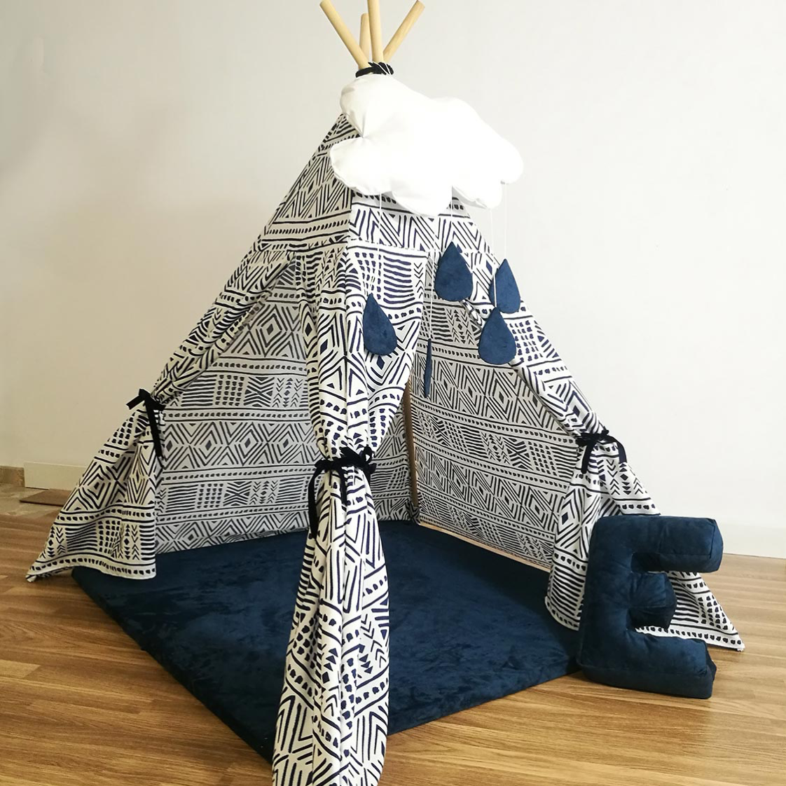 Tipi doble puerta