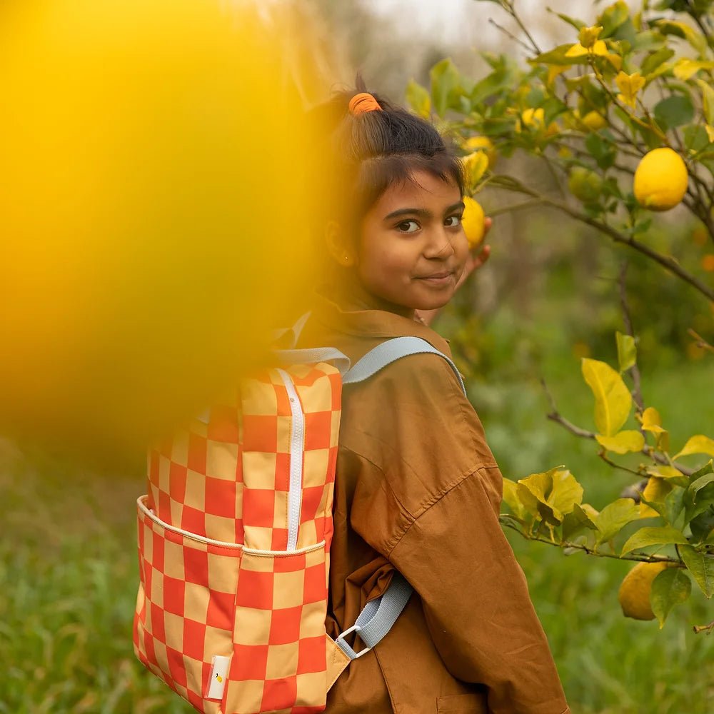 Mochila (L) - Tablero de damas - Amarillo y naranja - Casa de Fieras