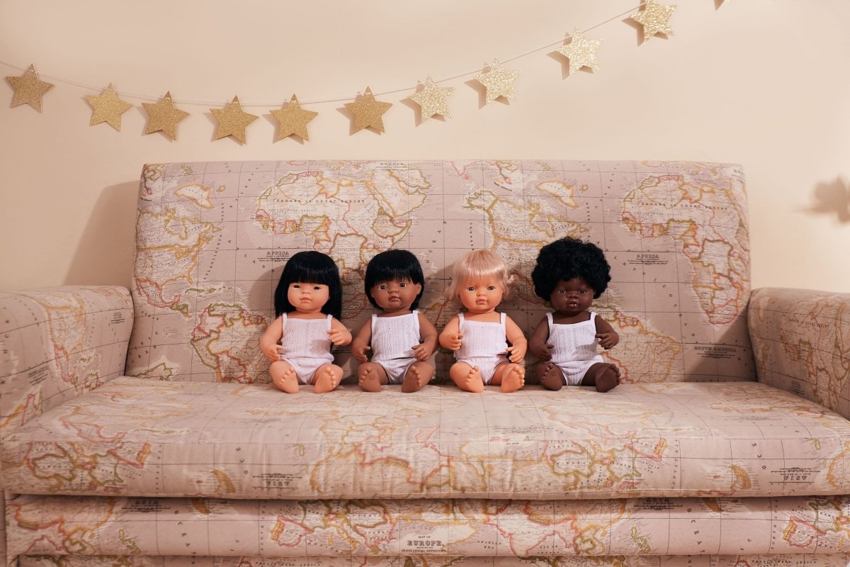 Muñecos diversidad (G) - Asiático (Niño) - Casa de Fieras