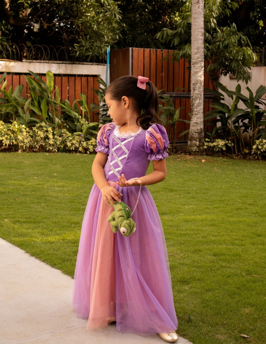 Vestido Princesa - Rapunzel - Casa de Fieras